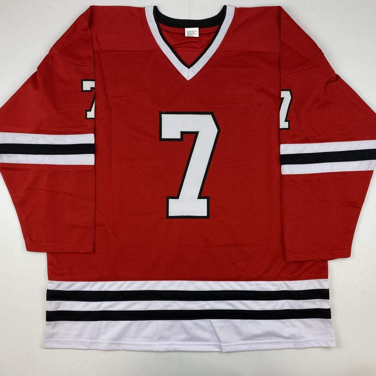 Autographed/Signed Chris Chelios Chicago Red Hockey Jersey JSA COA