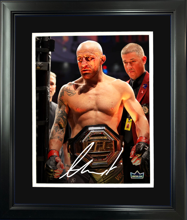 Framed Alexander Volkanovski UFC MMA Facsimile Laser Engraved Signature Auto 11"x14"Photo HOFSM Holo