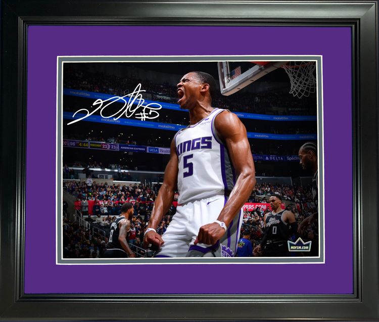 Framed De'Aaron Fox Facsimile Laser Engraved Signature Auto 11"x14" Basketball Photo HOFSM Holo