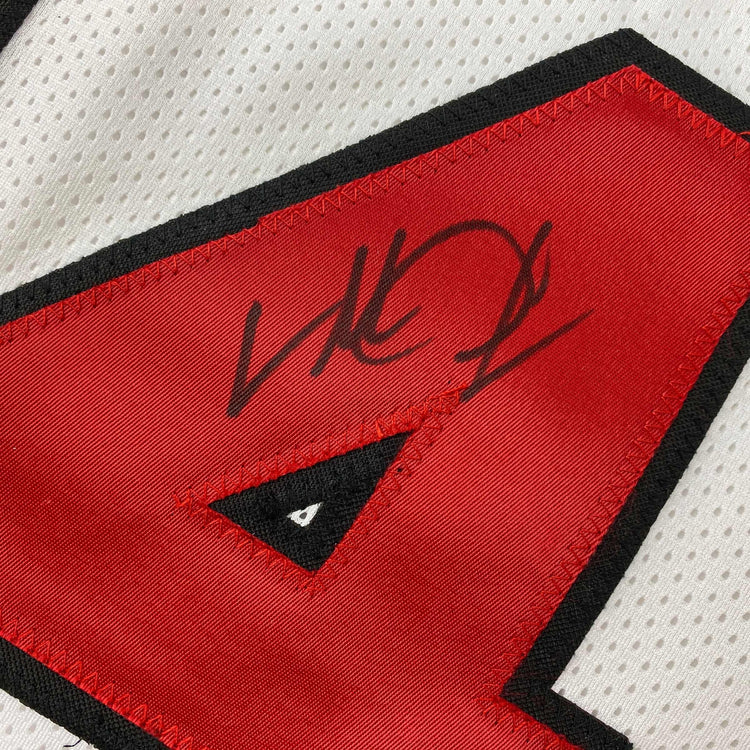 Autographed/Signed Charles Oakley Chicago White Basketball Jersey JSA COA