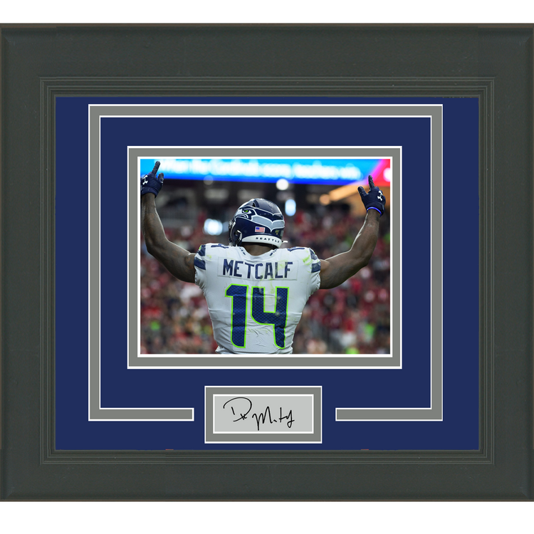 Framed DK D.K. Metcalf Facsimile Laser Engraved Signature Auto Seattle Seahawks 11x14 Football Photo