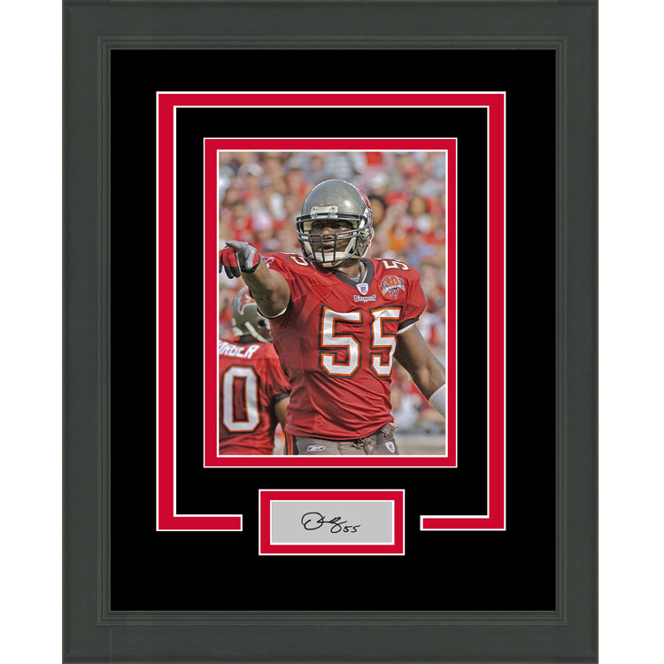 Framed Derrick Brooks Facsimile Laser Engraved Signature Auto Tampa Bay Buccaneers 11x14 Football Photo