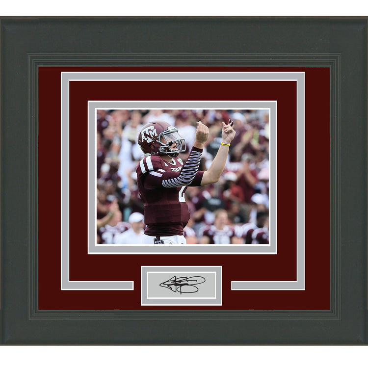 Framed Johnny Manziel Facsimile Laser Engraved Signature Auto Texas A&M Aggies 11x14 Football Photo