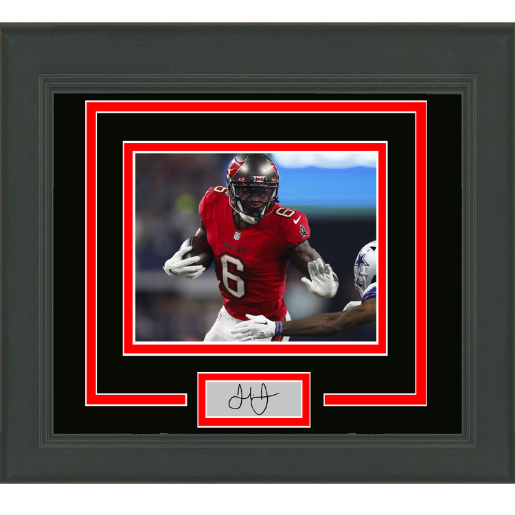 Framed Julio Jones Facsimile Laser Engraved Signature Auto Tampa Bay Buccaneers 11x14 Football Photo