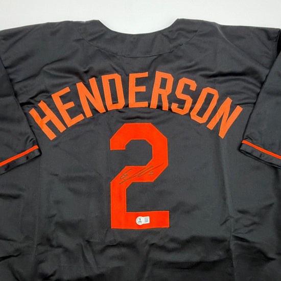 Autographed/Signed Gunnar Henderson Baltimore Black Baseball Jersey Beckett BAS COA
