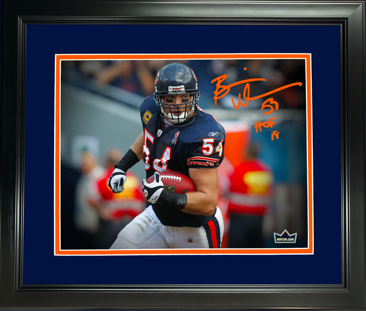Framed Brian Urlacher Chicago Bears Facsimile Laser Engraved Signature Auto 11"x14" Football Photo HOFSM Holo
