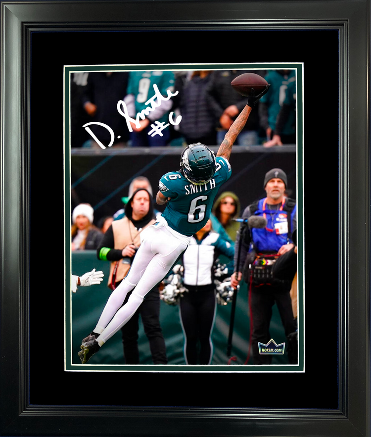 Framed DeVonta Smith Philadelphia Eagles Facsimile Laser Engraved Signature Auto 11"x14" Football Photo HOFSM Holo