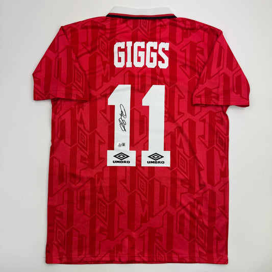 Autographed/Signed Ryan Giggs Manchester United Red Soccer Jersey Beckett BAS COA