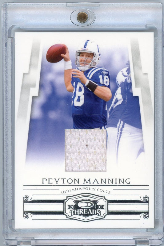 2007 Donruss Threads Peyton Manning #18 /100 Player Worn Relic Football Card