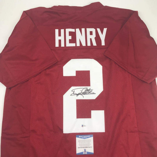 Autographed/Signed Derrick Henry Alabama Red College Football Jersey Beckett BAS COA