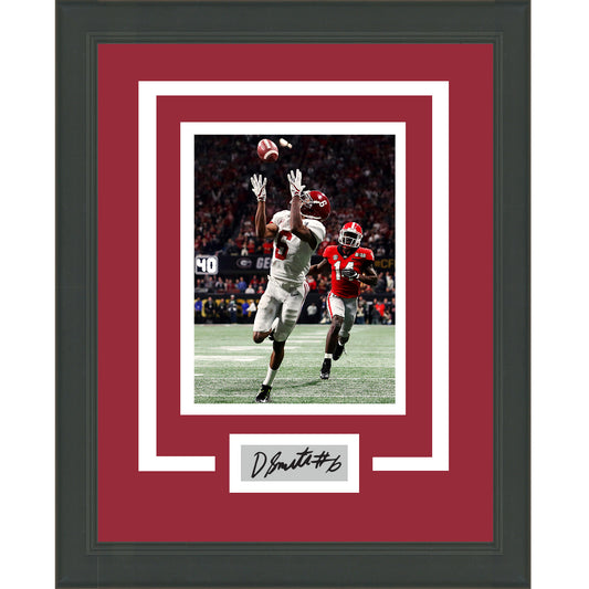 Framed DeVonta Smith Facsimile Laser Engraved Signature Auto Alabama Crimson Tide 11x14 College Football Photo
