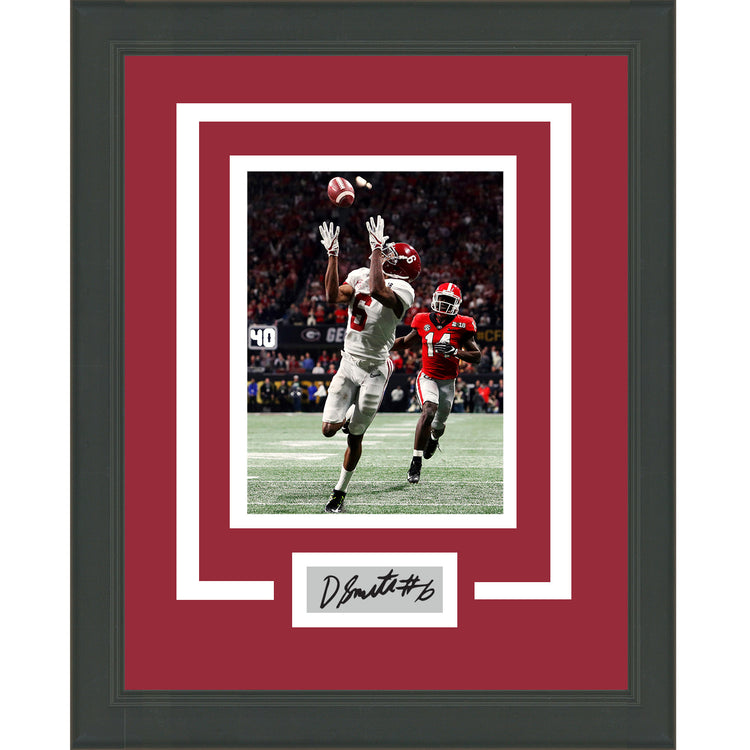 Framed DeVonta Smith Facsimile Laser Engraved Signature Auto Alabama Crimson Tide 11x14 College Football Photo