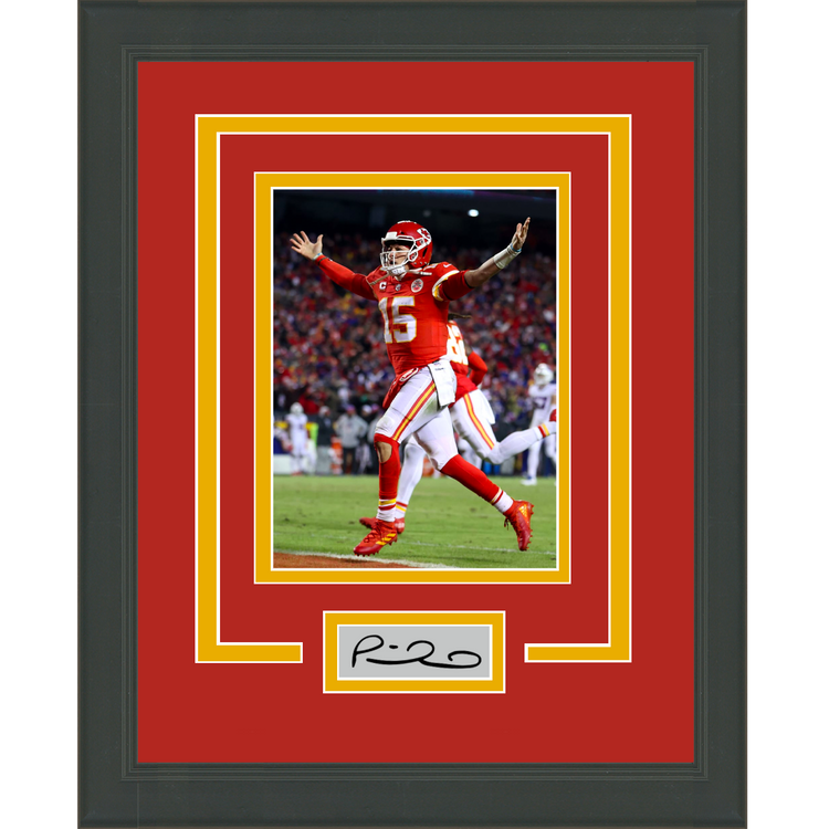Framed Patrick Mahomes Facsimile Laser Engraved Signature Auto Kansas City Chiefs 11x14 Football Photo #2